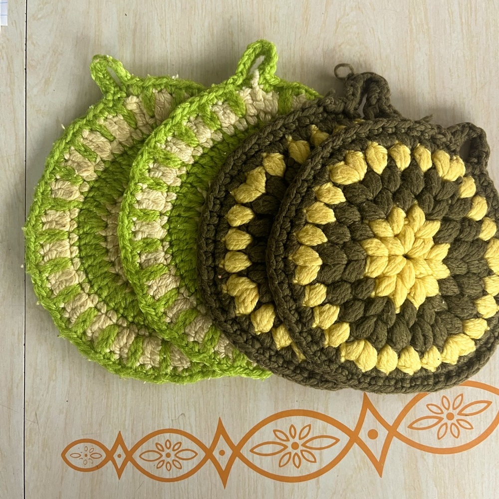 Set of 70’s potholders